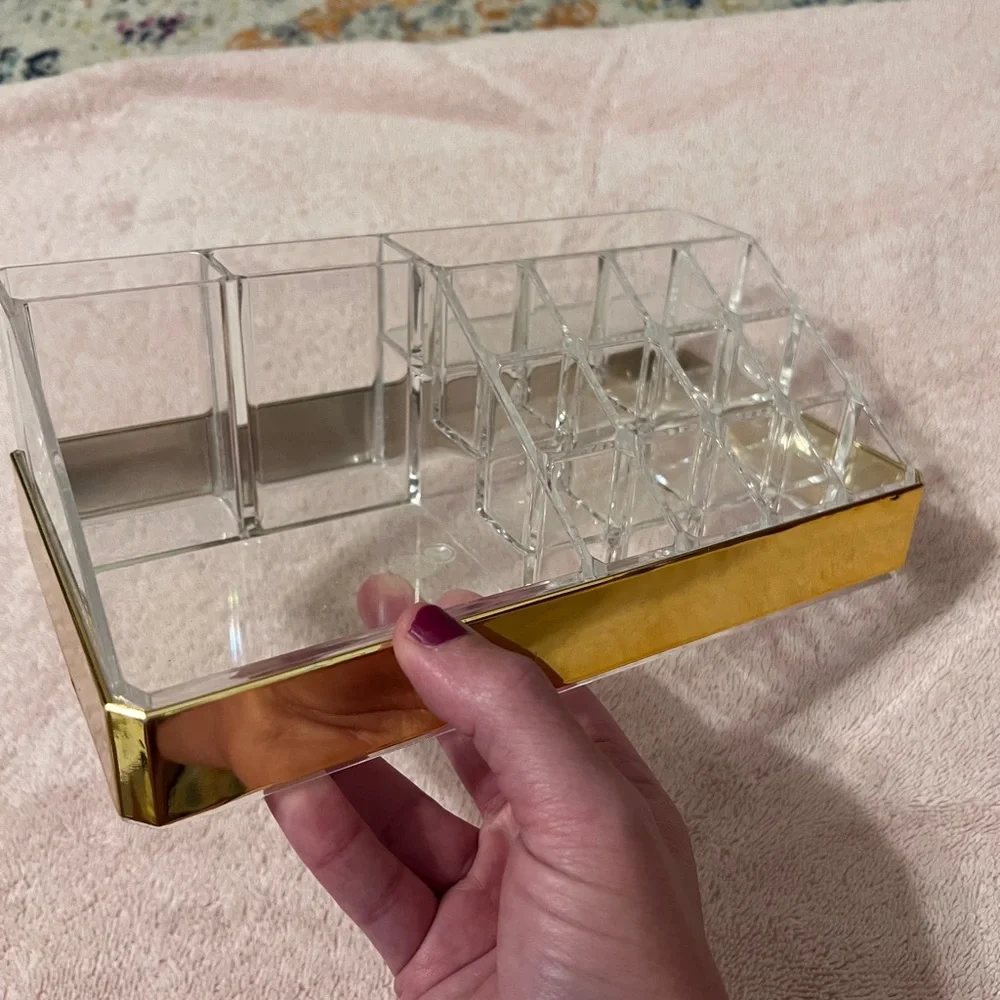 Set of 3 Clear Acrylic Cosmetic Makeup vanity Organizers Bathroom, lipstick